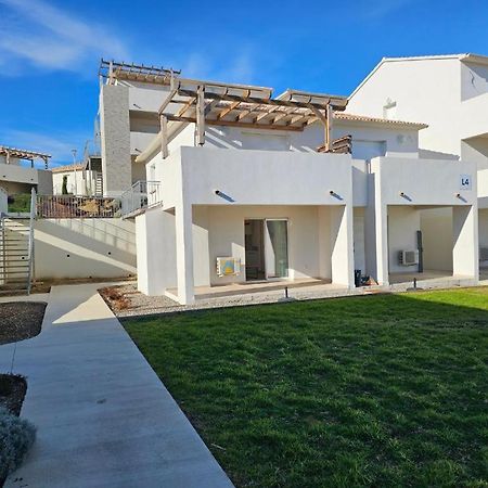 Marine De Bravone T2 Terrasse Front De Mer - Plage Pieds Dans L'Eau - Clim - Piscine - Wifi Linguizzetta Exterior foto